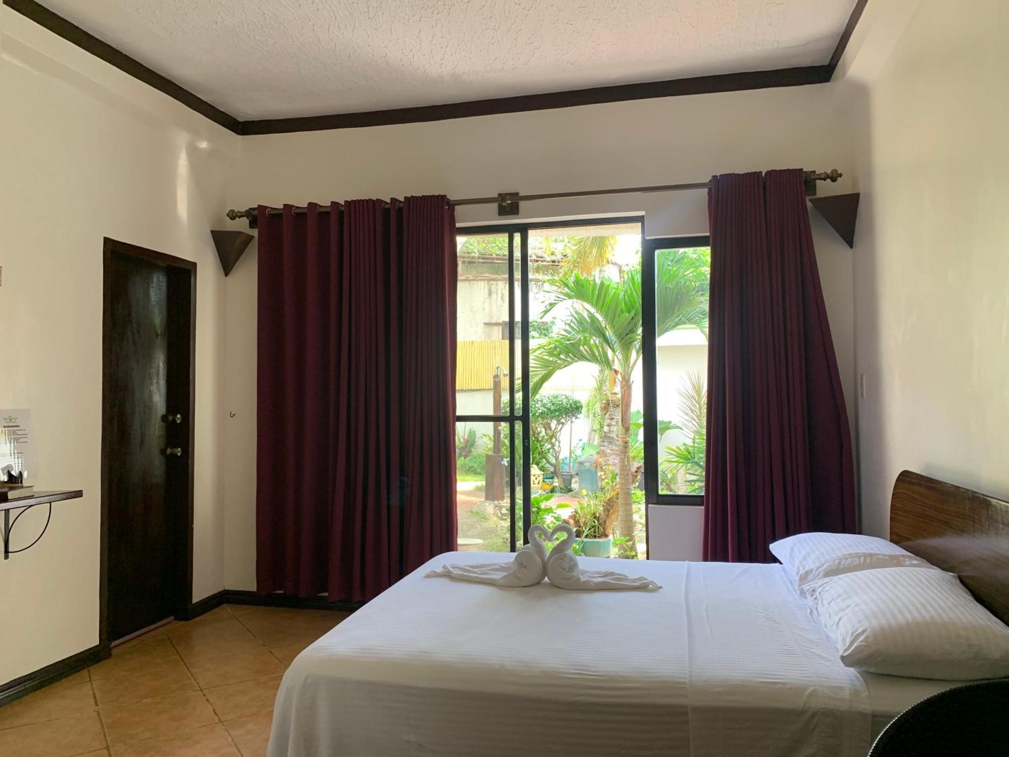 Turtle Inn Resort Manoc-Manoc Luaran gambar