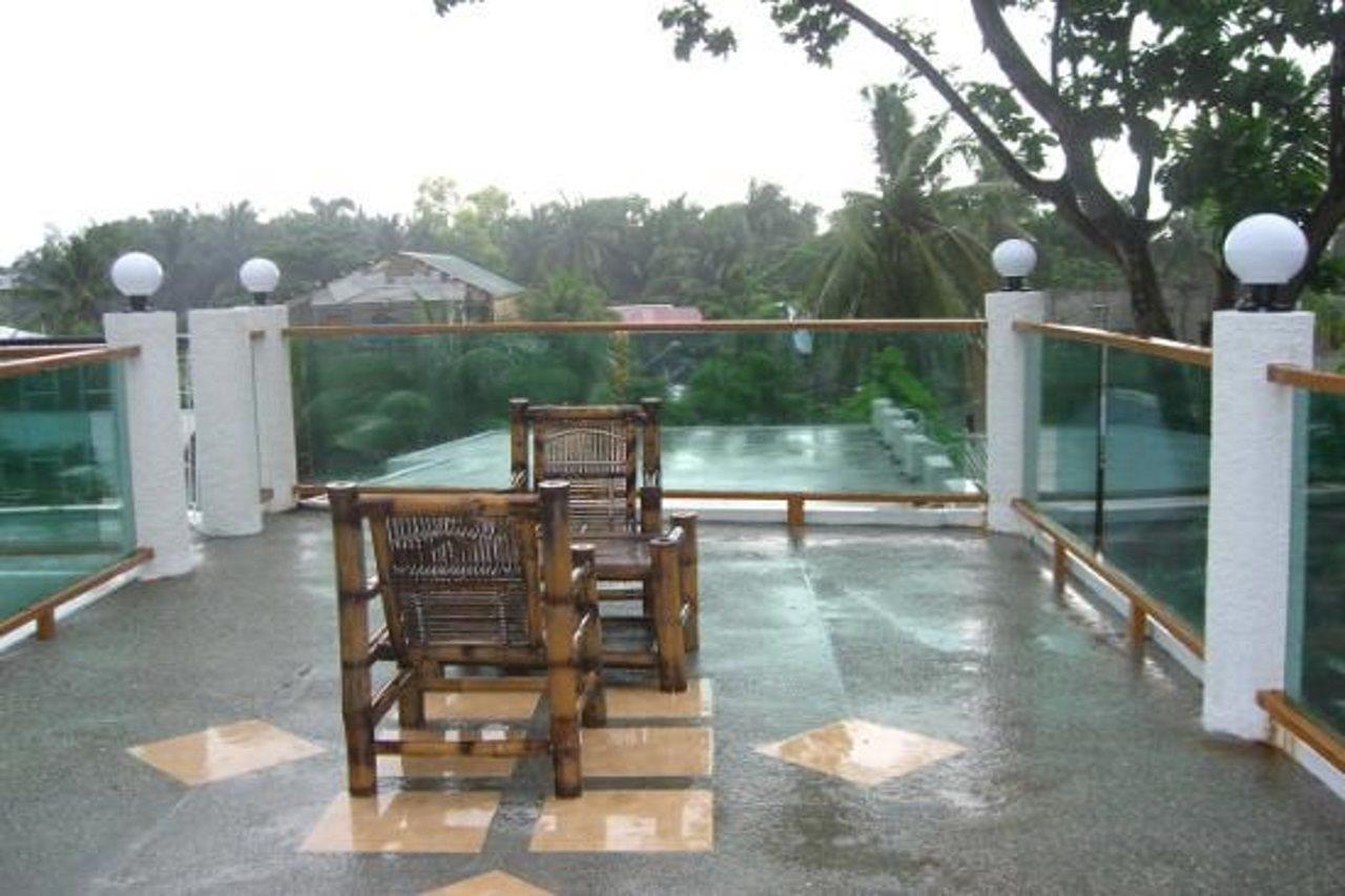 Turtle Inn Resort Manoc-Manoc Luaran gambar